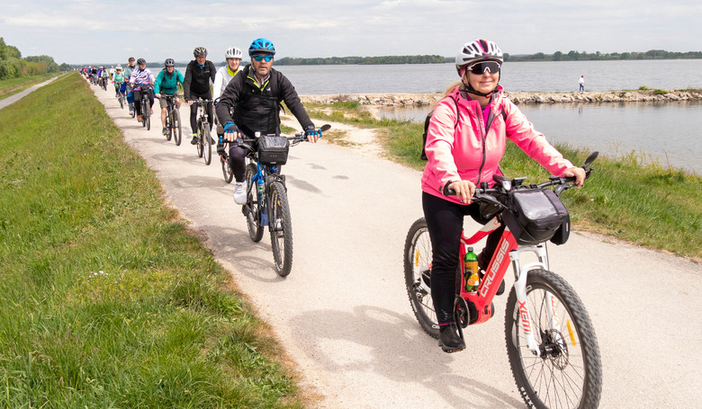 Cyklistov op� spojila viera