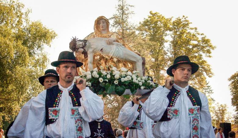 Nvtevou ppea duchovn mniky atnskej Piety oij