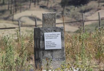 Na mieste leteckho neastia v etipskom regine Gimbichu Woreda je zkladn kame budceho pamtnka. Snmka: Zuzana Hallov
