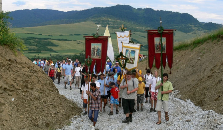 P�tnikov u� ukr�vali aj pred b�rkou
