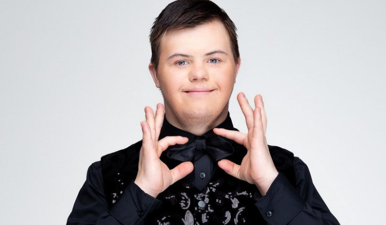 Akoby bol iba on so svojm Bohom