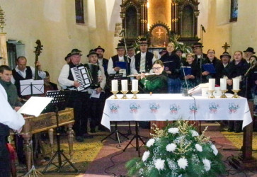 Sn�mka: arch�v farnosti Ve�k� Chlievance