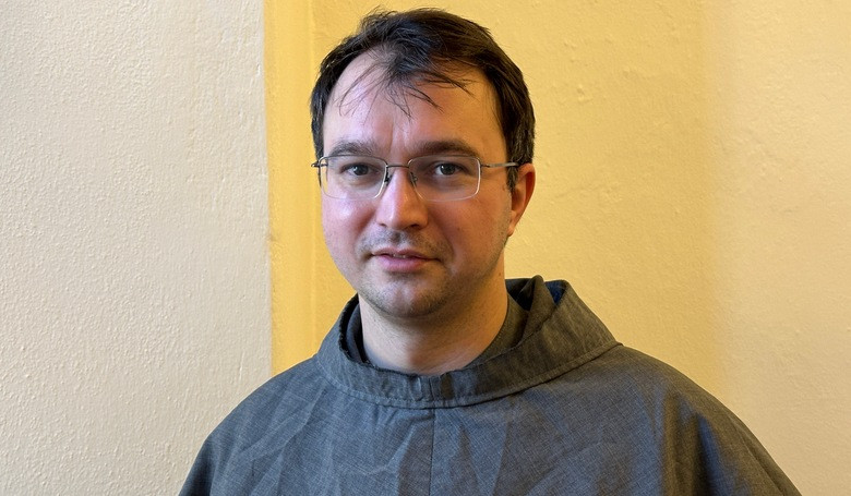 Franti�ek poz�val k zmiereniu, sk�sme to i my
