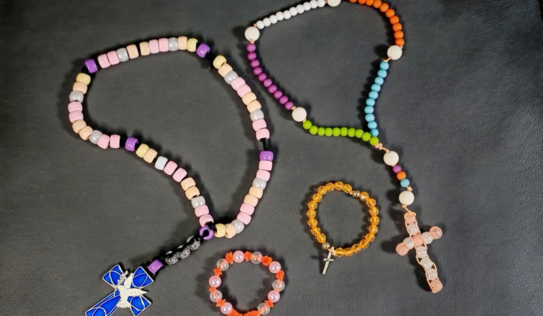 Vytvorte si vlastn ruenec z korlok