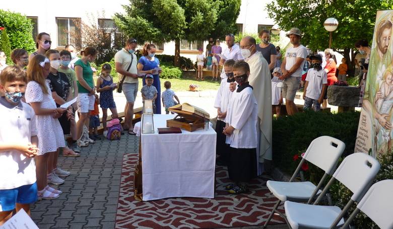 De rodiny oslvili so sv. Jozefom