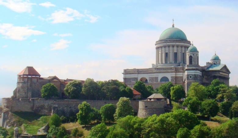 POZNVAME DIECZY NAICH SUSEDOV Ostrihomsko-budapetianska arcidiecza