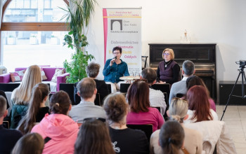 Diskusia s Kate�inou Lachmanovou otvorila t�mu skreslen�ch predst�v o Bohu