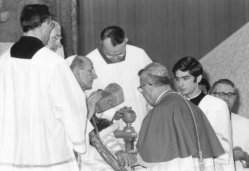 Za kardinla ho 5. marca 1973 kreoval ppe Pavol VI. Snmka: wikimedia commons/von dielo