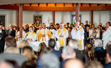 Solidarita a modlitby po ni�ivom po�iari