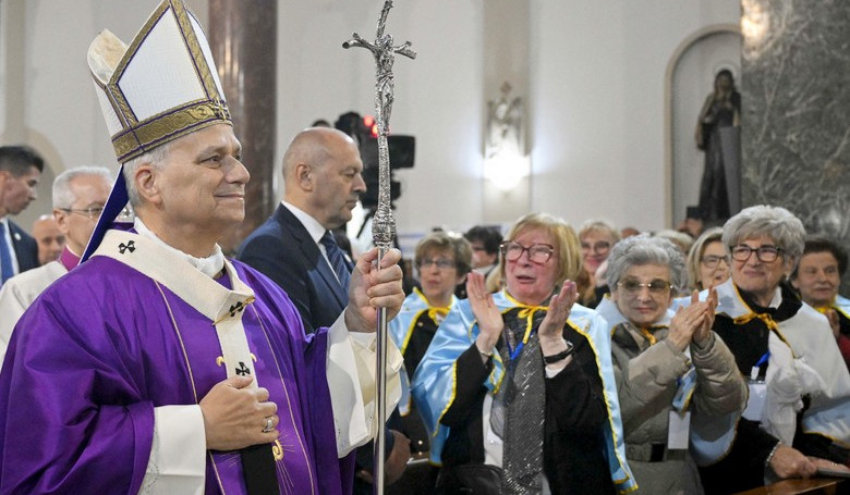 Pápež sa stretol s matkami závislých synov Pápež sa stretol s matkami závislých synov