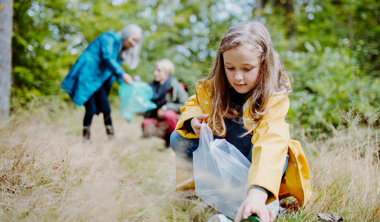 Čo si do lesa prinesieme, to si aj odnesme Čo si do lesa prinesieme, to si aj odnesme