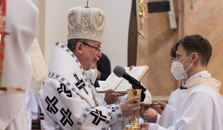 Jezuiti maj rados z novokaza