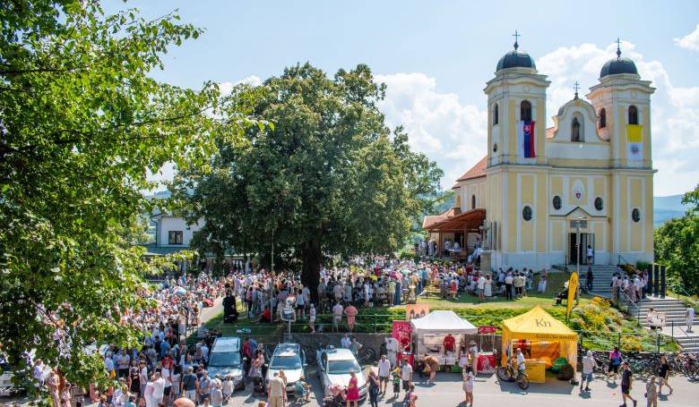 Miesto, ktor si vie pritiahnu ud