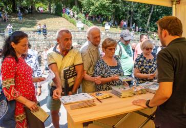 Ptnici sa mohli zastavi aj v stnku Katolckych novn. Snmka: Barbora Kullaov