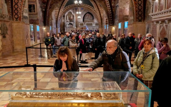 Sv�t� Franti�ek �ije �alej