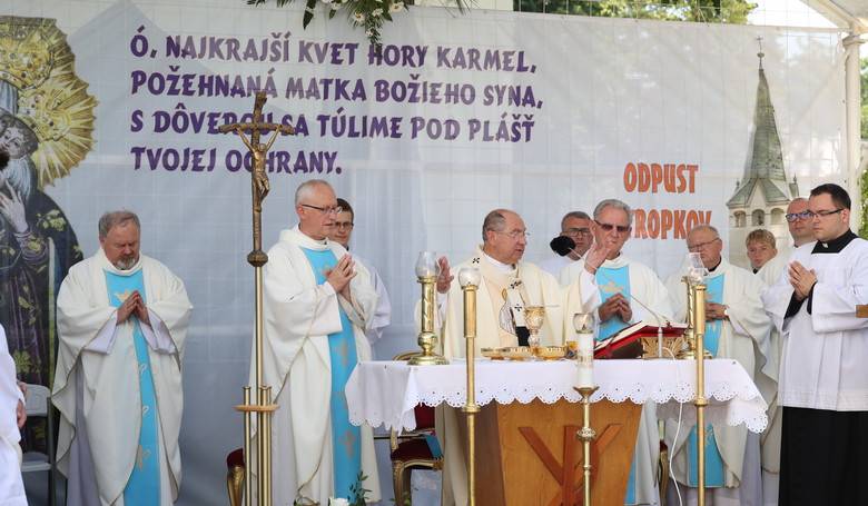 Zamilujme si v naich rodinch Pannu Mriu