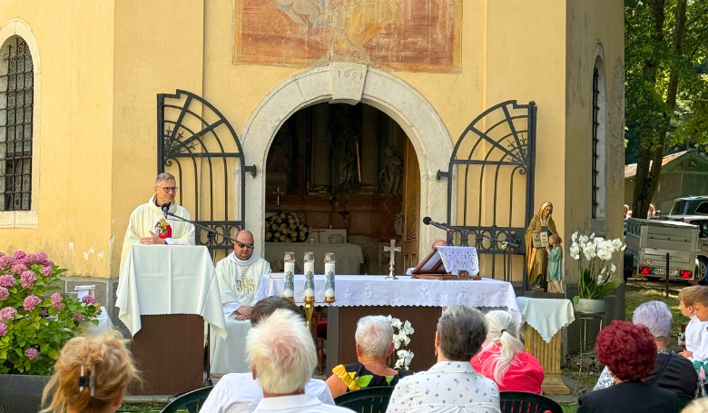 V Marianke po�ehnali dopravn� prostriedky