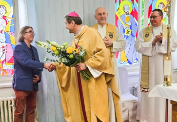 V Kaplnke sv. Juraja na Ministerstve obrany SR v Bratislave sa pri pr�le�itosti sviatku patr�na vojakov uskuto�nila sl�vnostn� sv�t� om�a. Hlavn�m celebrantom bol biskup Pavol �ajgal�k. Sn�mka: arch�v Ordinari�tu OS a OZ SR