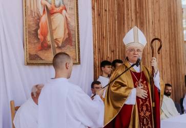 Celebroval ju ilinsk biskup Tom Galis. Snmka: Luk Pastorek