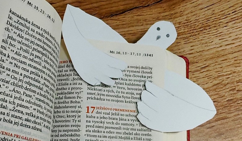 Z�lo�ka, ktor� pripom�na Ducha Sv�t�ho