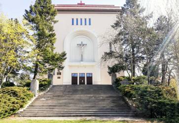 Kostol Panny Mrie Snenej v Bratislave prve prechdza obnovou. 
