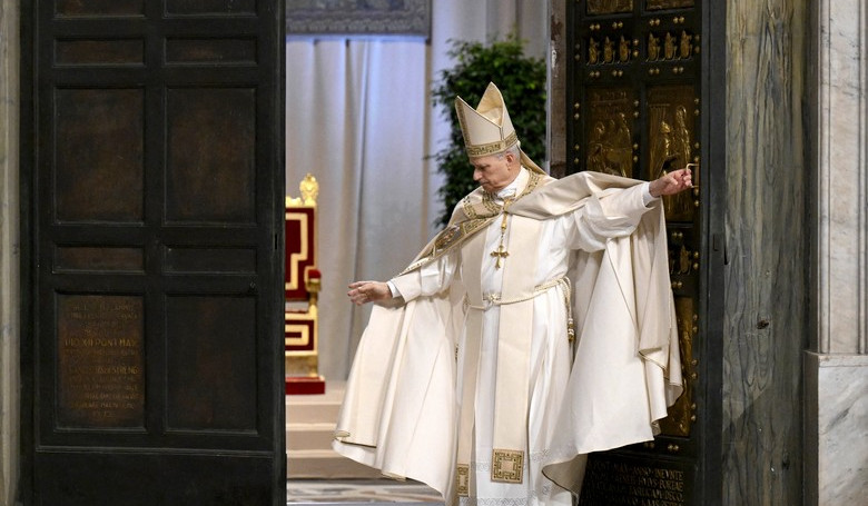 Sv�t� Otec uzavrel jubilejn� rok